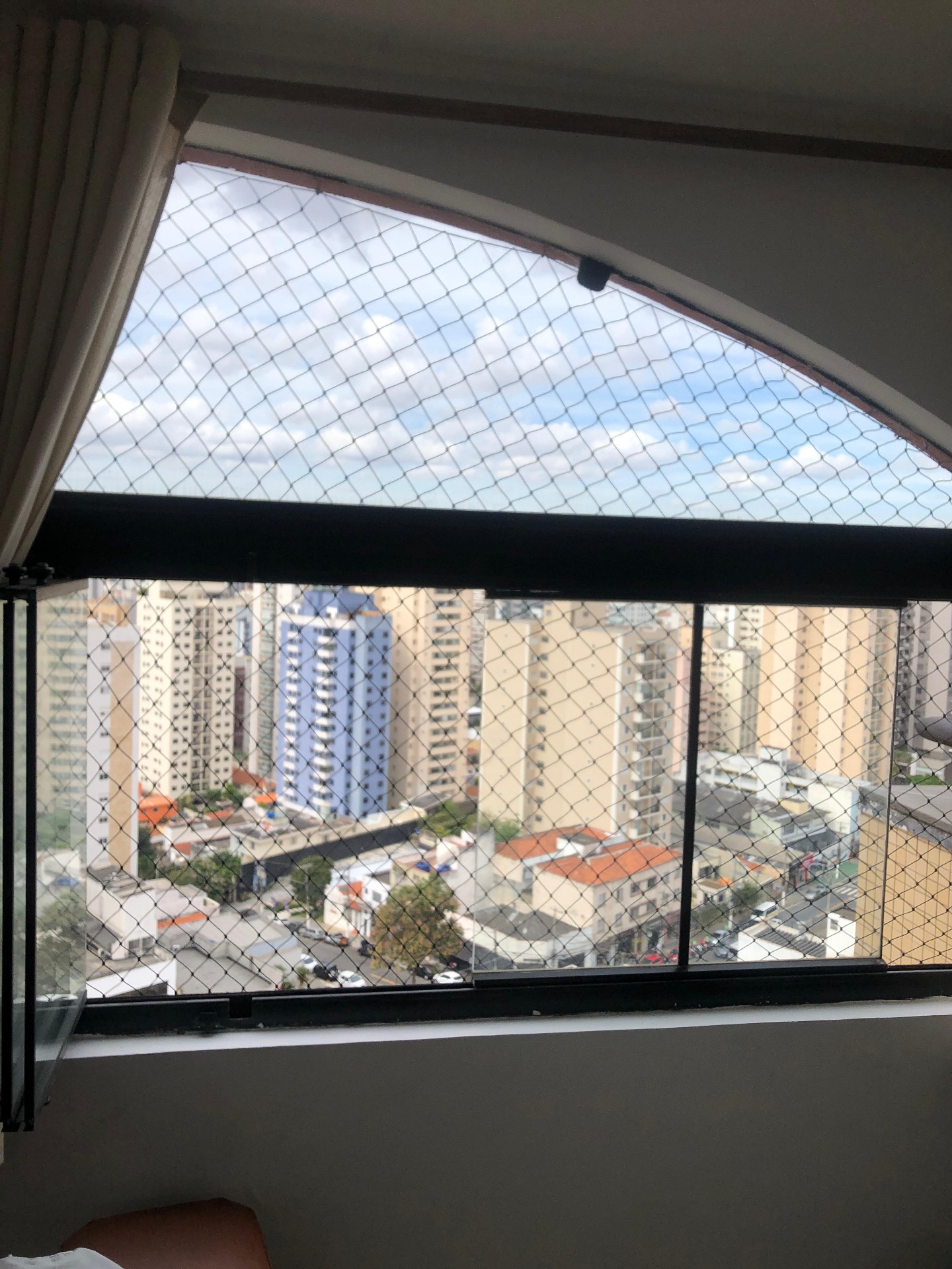 Rede de Proteção para Janela 2,00 x 1,20m – Malha 5 cm