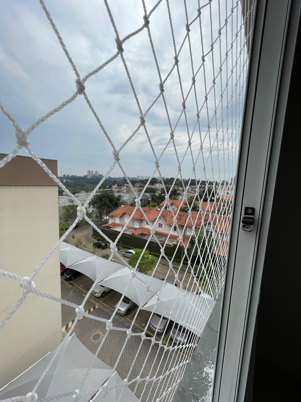 Rede de Proteção para Janela 1,00 x 1,00m – Malha 3 cm