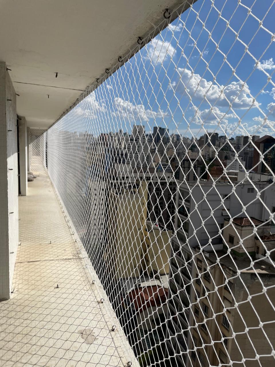 Rede de Proteção para Janela Basculante – Malha 5 cm